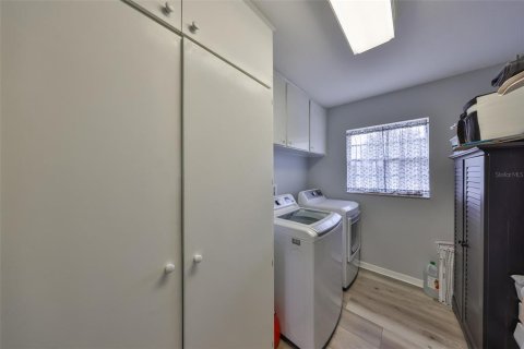 Casa en venta en Sun City Center, Florida, 2 dormitorios, 163.14 m2 № 1558361 - foto 18