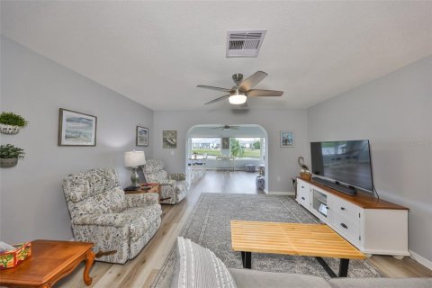 Casa en venta en Sun City Center, Florida, 2 dormitorios, 163.14 m2 № 1558361 - foto 21