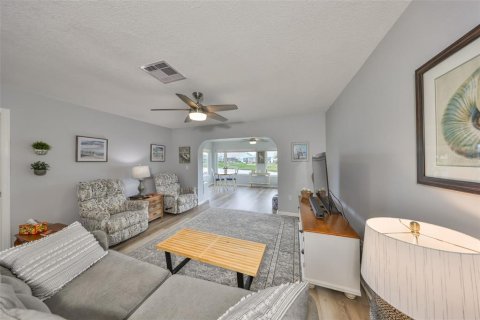 Casa en venta en Sun City Center, Florida, 2 dormitorios, 163.14 m2 № 1558361 - foto 19