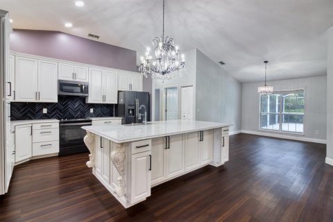 Villa ou maison à louer à New Smyrna Beach, Floride: 3 chambres, 157.19 m2 № 2384232 - photo 7