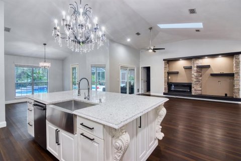 Villa ou maison à louer à New Smyrna Beach, Floride: 3 chambres, 157.19 m2 № 2384232 - photo 8