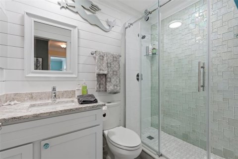 Condo in Seminole, Florida, 3 bedrooms № 2114510 - photo 27