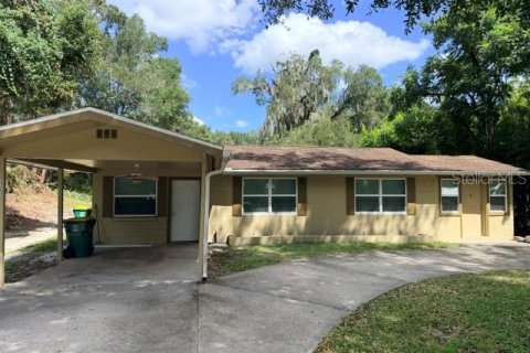 House in DeLand, Florida 4 bedrooms, 136.1 sq.m. № 2370877