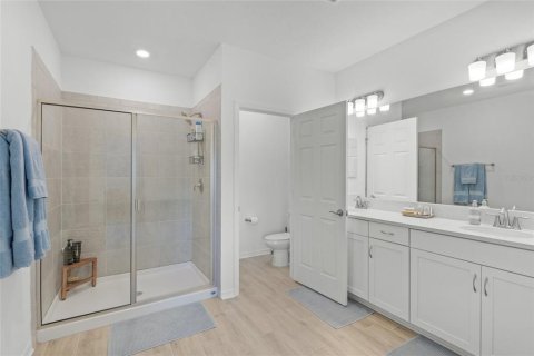 Townhouse in Sarasota, Florida 3 bedrooms, 177.44 sq.m. № 1373906 - photo 18