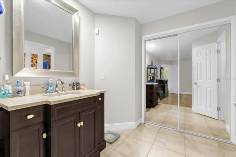Copropriété à vendre à Orlando, Floride: 2 chambres, 94.2 m2 № 2378357 - photo 18