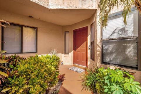 Copropriété à vendre à Orlando, Floride: 2 chambres, 94.2 m2 № 2378357 - photo 2