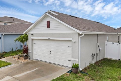 House in Saint Cloud, Florida 3 bedrooms, 139.45 sq.m. № 1771240 - photo 2