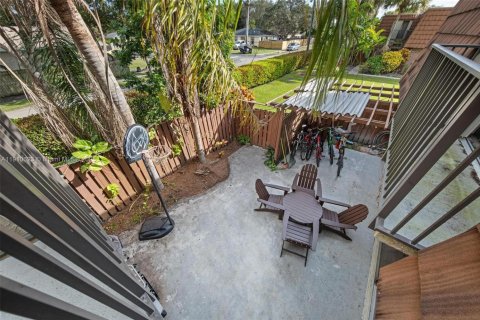 Снять в аренду таунхаус в Дейви, Флорида 3 спальни, 153.66м2, № 1966684 - фото 15