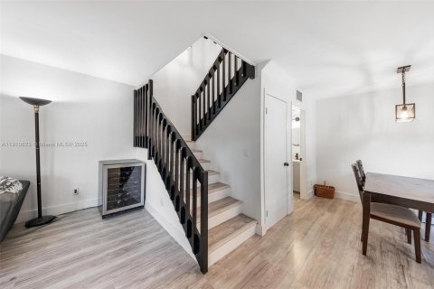 Снять в аренду таунхаус в Дейви, Флорида 3 спальни, 153.66м2, № 1966684 - фото 6