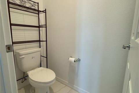 Adosado en alquiler en Kissimmee, Florida, 4 dormitorios, 189.06 m2 № 1914458 - foto 8
