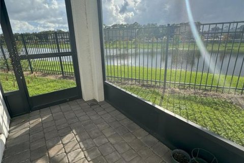 Adosado en alquiler en Kissimmee, Florida, 4 dormitorios, 189.06 m2 № 1914458 - foto 19