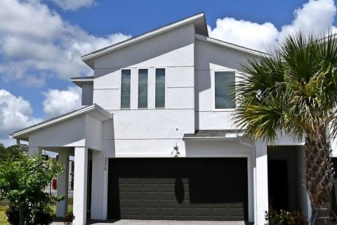 Adosado en alquiler en Kissimmee, Florida, 4 dormitorios, 189.06 m2 № 1914458 - foto 1
