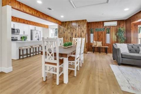Casa en venta en Lutz, Florida, 3 dormitorios, 206.89 m2 № 2216639 - foto 10