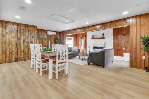 Casa en venta en Lutz, Florida, 3 dormitorios, 206.89 m2 № 2216639 - foto 8