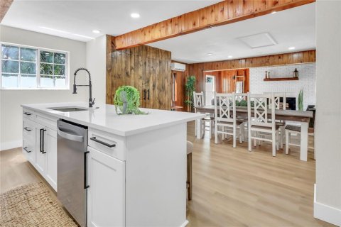 Casa en venta en Lutz, Florida, 3 dormitorios, 206.89 m2 № 2216639 - foto 16