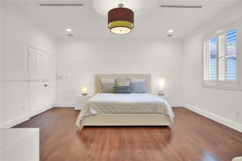 Villa ou maison à vendre à Coral Gables, Floride: 4 chambres, 344.57 m2 № 2024305 - photo 27