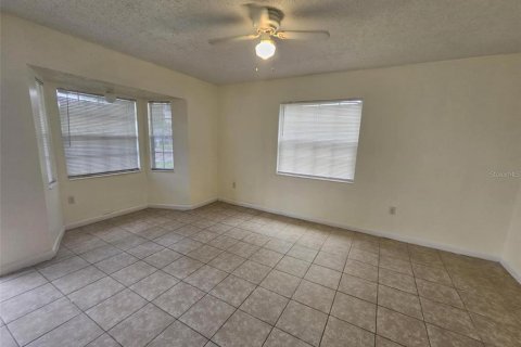 Apartamento en alquiler en Bradenton, Florida, 2 dormitorios, 71.91 m2 № 1916522 - foto 3