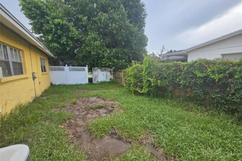 Apartamento en alquiler en Bradenton, Florida, 2 dormitorios, 71.91 m2 № 1916522 - foto 11