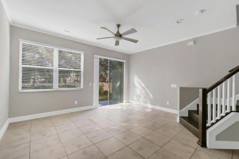 Townhouse in Bradenton, Florida 2 bedrooms, 150.87 sq.m. № 1918344 - photo 12