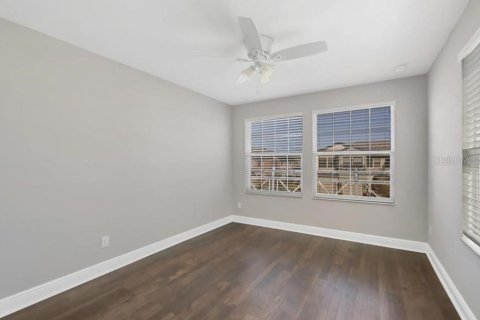 Townhouse in Bradenton, Florida 2 bedrooms, 150.87 sq.m. № 1918344 - photo 18