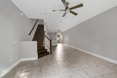 Townhouse in Bradenton, Florida 2 bedrooms, 150.87 sq.m. № 1918344 - photo 9