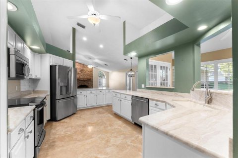 House in Eustis, Florida 3 bedrooms, 251.3 sq.m. № 1424297 - photo 13