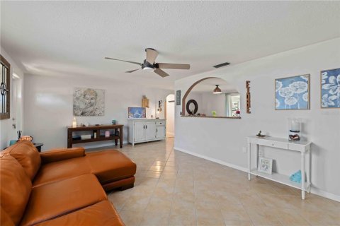 House in Venice, Florida 3 bedrooms, 127.09 sq.m. № 2196694 - photo 12