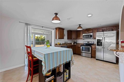 House in Venice, Florida 3 bedrooms, 127.09 sq.m. № 2196694 - photo 14