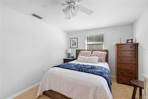 House in Venice, Florida 3 bedrooms, 127.09 sq.m. № 2196694 - photo 28