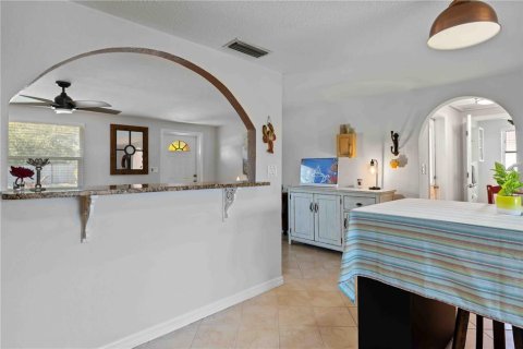 House in Venice, Florida 3 bedrooms, 127.09 sq.m. № 2196694 - photo 18