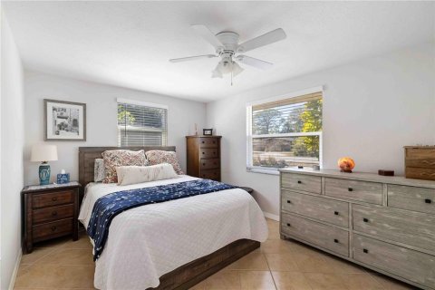 House in Venice, Florida 3 bedrooms, 127.09 sq.m. № 2196694 - photo 27