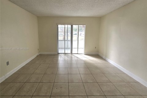 Condo à Deerfield Beach, Floride, 1 chambre № 2080577