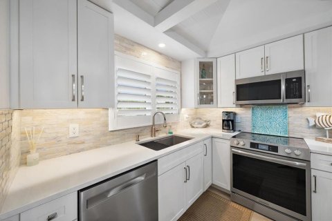 Copropriété à louer à Longboat Key, Floride: 2 chambres, 126.07 m2 № 2419530 - photo 7