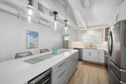 Copropriété à louer à Longboat Key, Floride: 2 chambres, 126.07 m2 № 2419530 - photo 5
