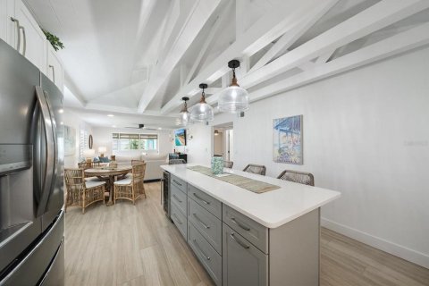 Copropriété à louer à Longboat Key, Floride: 2 chambres, 126.07 m2 № 2419530 - photo 4
