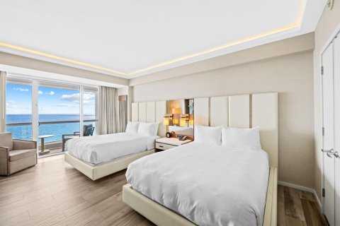 Condo in Fort Lauderdale, Florida, 3 rooms № 2081839