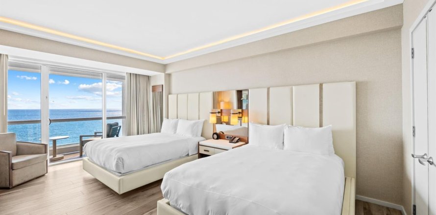 Condo in Fort Lauderdale, Florida, 3 rooms № 2081839