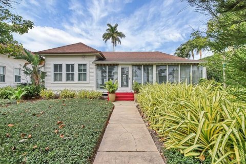 Villa ou maison à Boca Grande, Floride 4 chambres, 172.61 m2 № 2130542