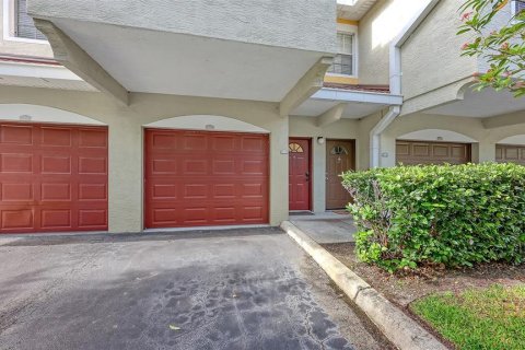 Adosado en venta en Sarasota, Florida, 3 dormitorios, 126.25 m2 № 2214728 - foto 2