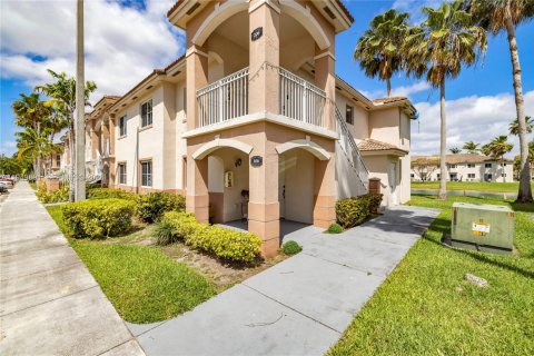 Condominio en Homestead, Florida, 3 dormitorios  № 2009386