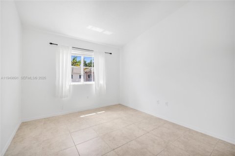 Condominio en alquiler en Homestead, Florida, 3 dormitorios, 95.13 m2 № 2009386 - foto 17