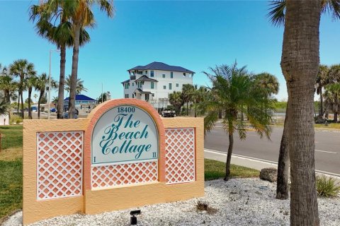 Condominio en venta en Indian Shores, Florida, 3 dormitorios, 133.31 m2 № 2129112 - foto 2