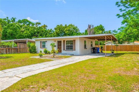 Casa en alquiler en Saint Petersburg, Florida, 2 dormitorios, 59.64 m2 № 2111275 - foto 2