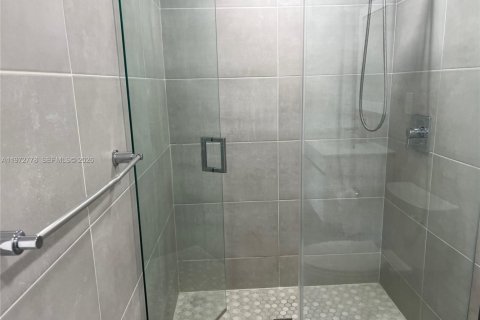 Condominio en venta en Aventura, Florida, 2 dormitorios, 105.72 m2 № 2033057 - foto 19