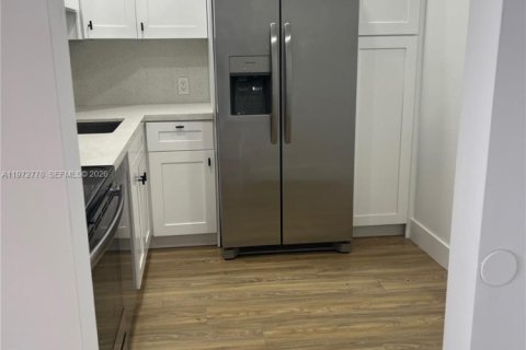 Condominio en venta en Aventura, Florida, 2 dormitorios, 105.72 m2 № 2033057 - foto 6