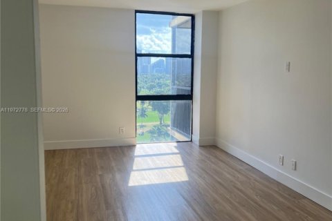 Condominio en venta en Aventura, Florida, 2 dormitorios, 105.72 m2 № 2033057 - foto 8