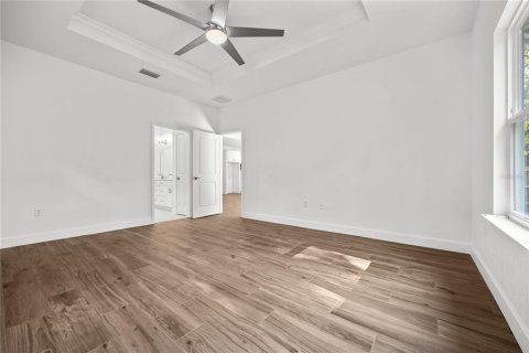 House in Gainesville, Florida 4 bedrooms, 176.51 sq.m. № 2123734 - photo 10