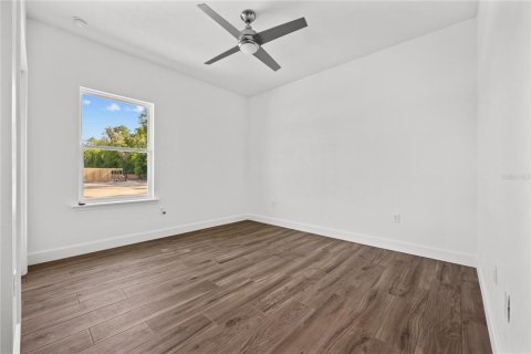 House in Gainesville, Florida 4 bedrooms, 176.51 sq.m. № 2123734 - photo 28
