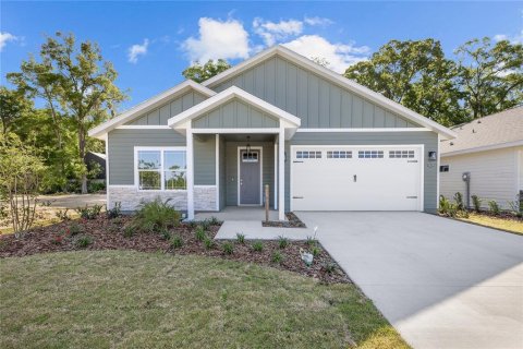 House in Gainesville, Florida 4 bedrooms, 176.51 sq.m. № 2123734