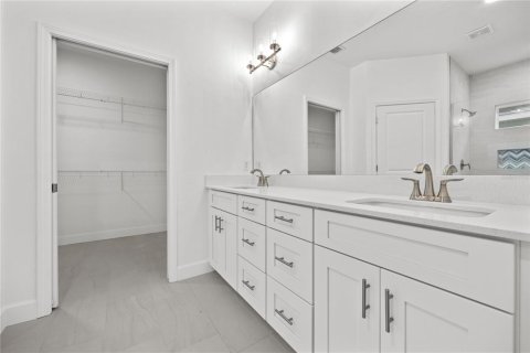 House in Gainesville, Florida 4 bedrooms, 176.51 sq.m. № 2123734 - photo 12